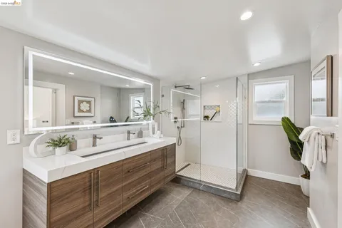 $849,000 | 3435 Dimond Avenue, Oakland, CA 94602