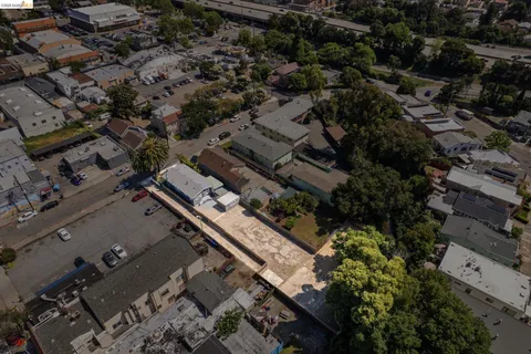 $849,000 | 3435 Dimond Avenue, Oakland, CA 94602