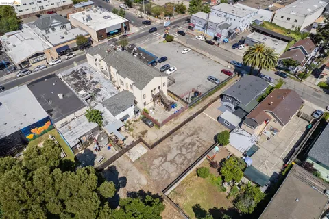 $849,000 | 3435 Dimond Avenue, Oakland, CA 94602