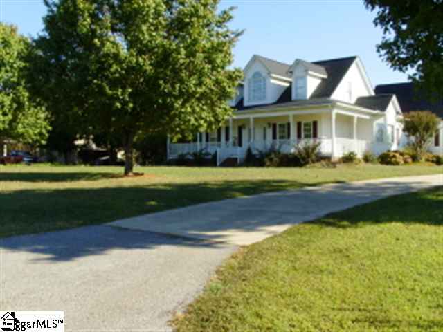 104 Dustin Street Easley, SC 29642 - Photo 2 of 21