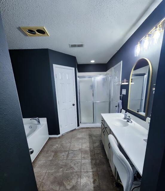 6821 84th Street Lubbock, TX 79424 - Photo 6 of 14 a bathroom with a sink and mirror