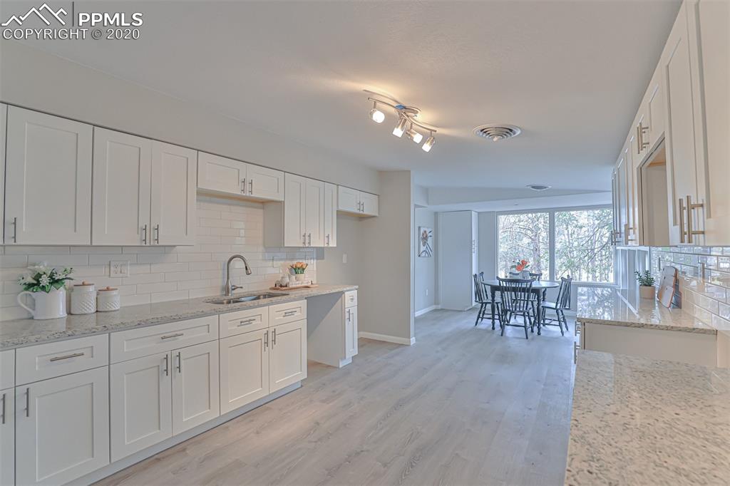5620 Shoup Road Colorado Springs, CO 80908 - Photo 3 of 44