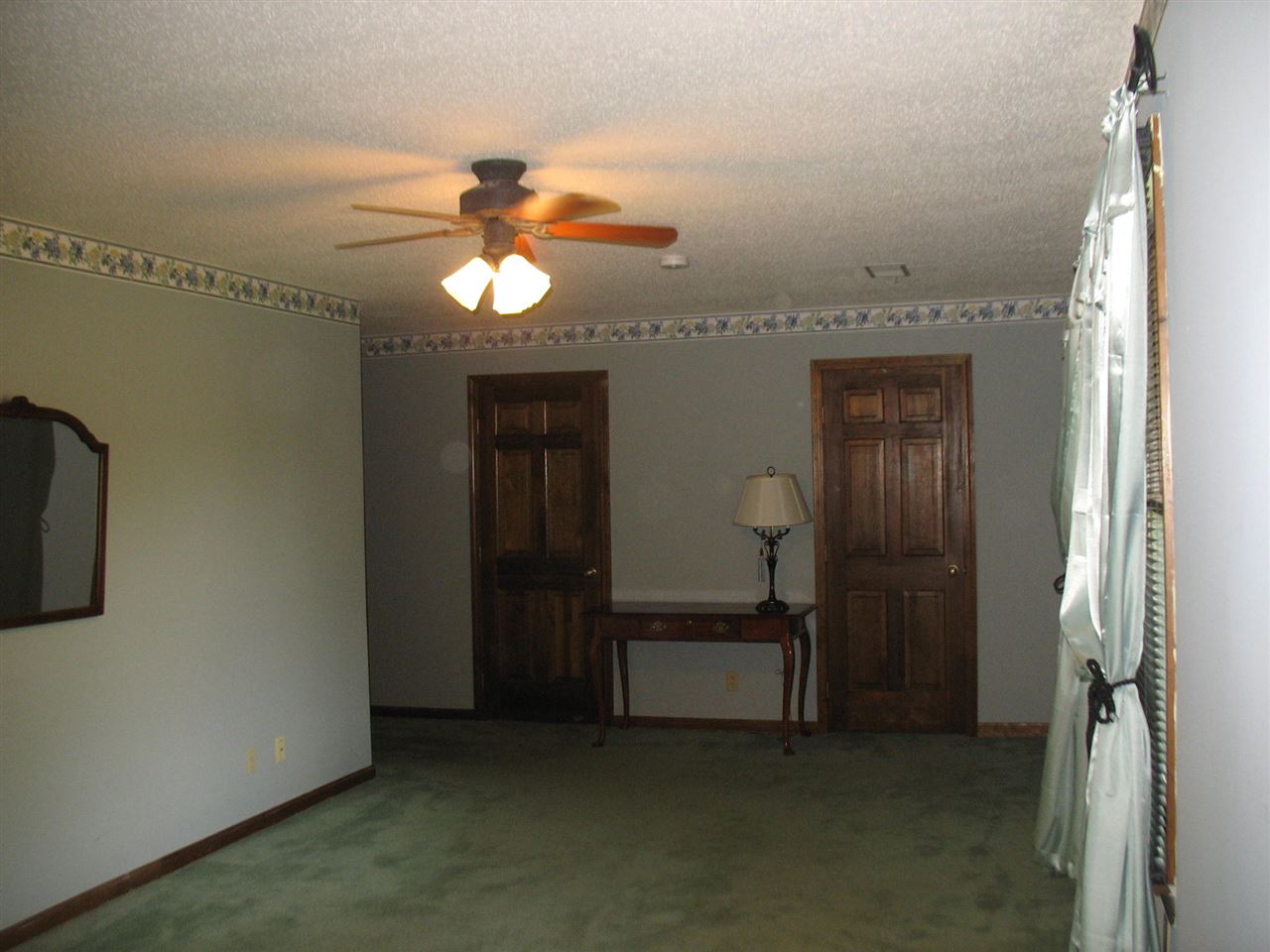 6622 Newburgh Road Evansville, IN 47715 - Photo 15 of 18 Gallery Image 15