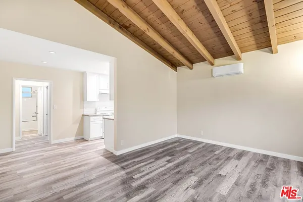 $2,395 | 3831 Beethoven Street, Unit 2, Los Angeles, CA 90066