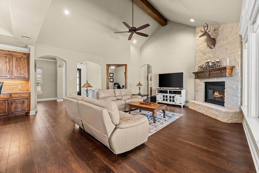 6301 Weatherby Road Granbury, TX 76049 - Photo 16 of 40