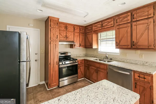 $1,920 | 105 Shannon Chase Way, Fairburn, GA 30213