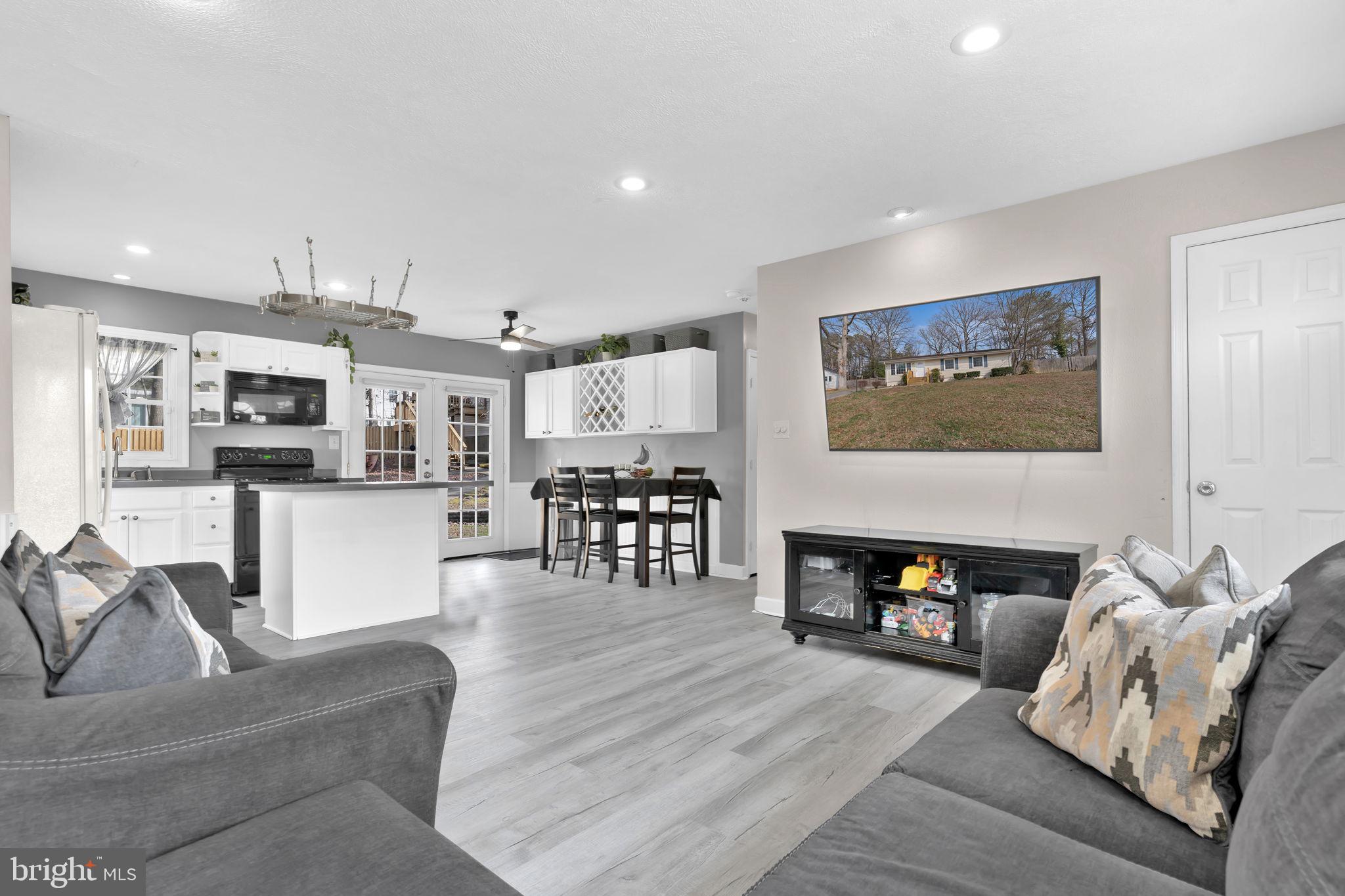 21996 Fox Ridge Road Lexington Park, MD 20653 - Photo 7 of 34