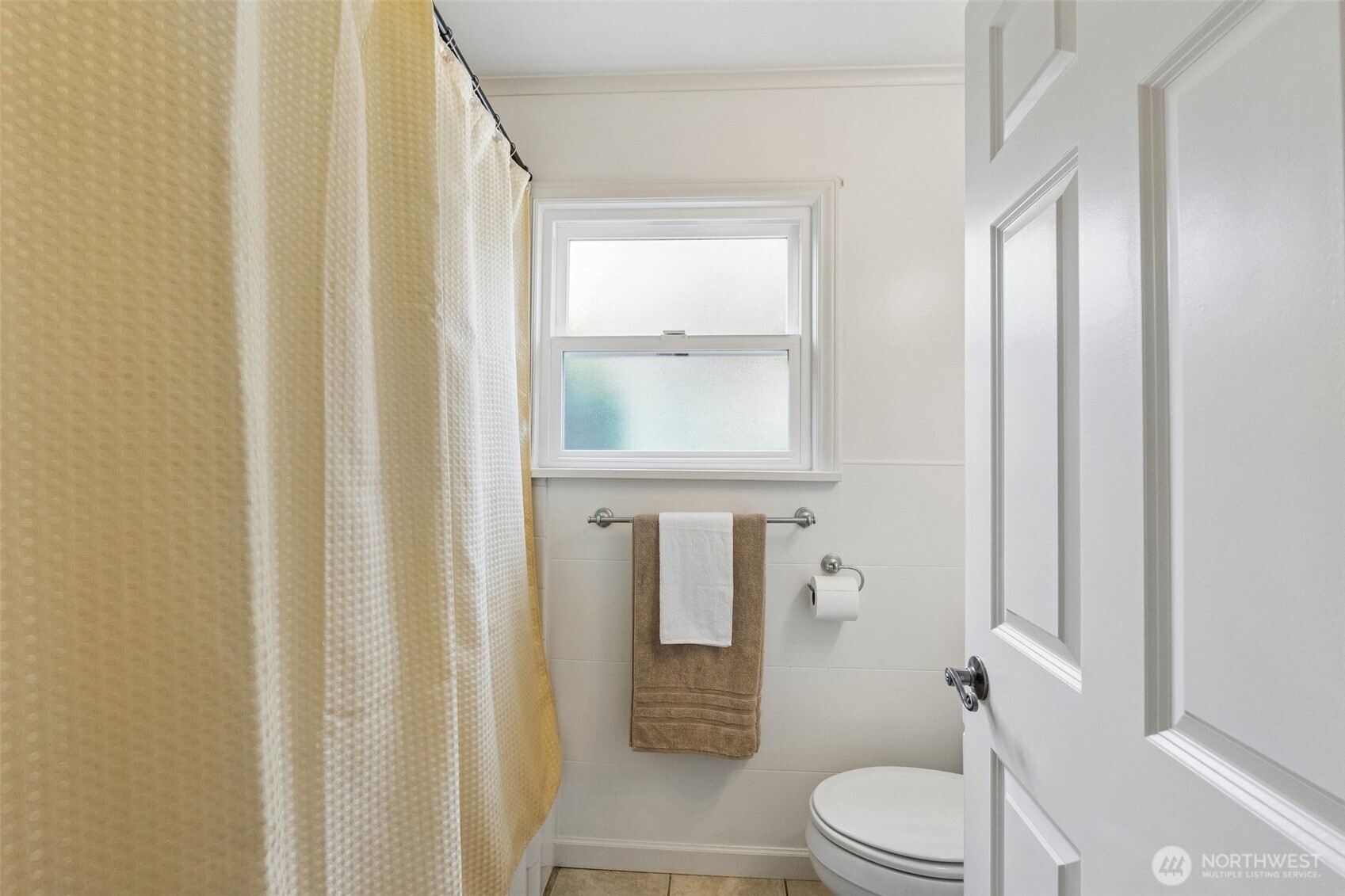 1911 13th Street Everett, WA 98201 - Photo 16 of 31