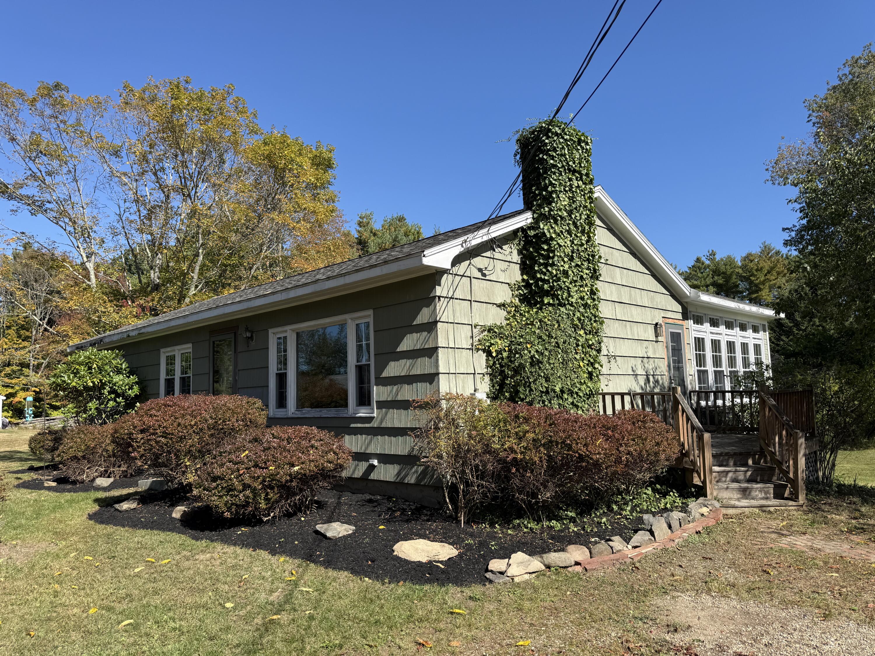 96 Wilson Road Kittery, ME 03904 - Photo 3 of 19 IMG_9493