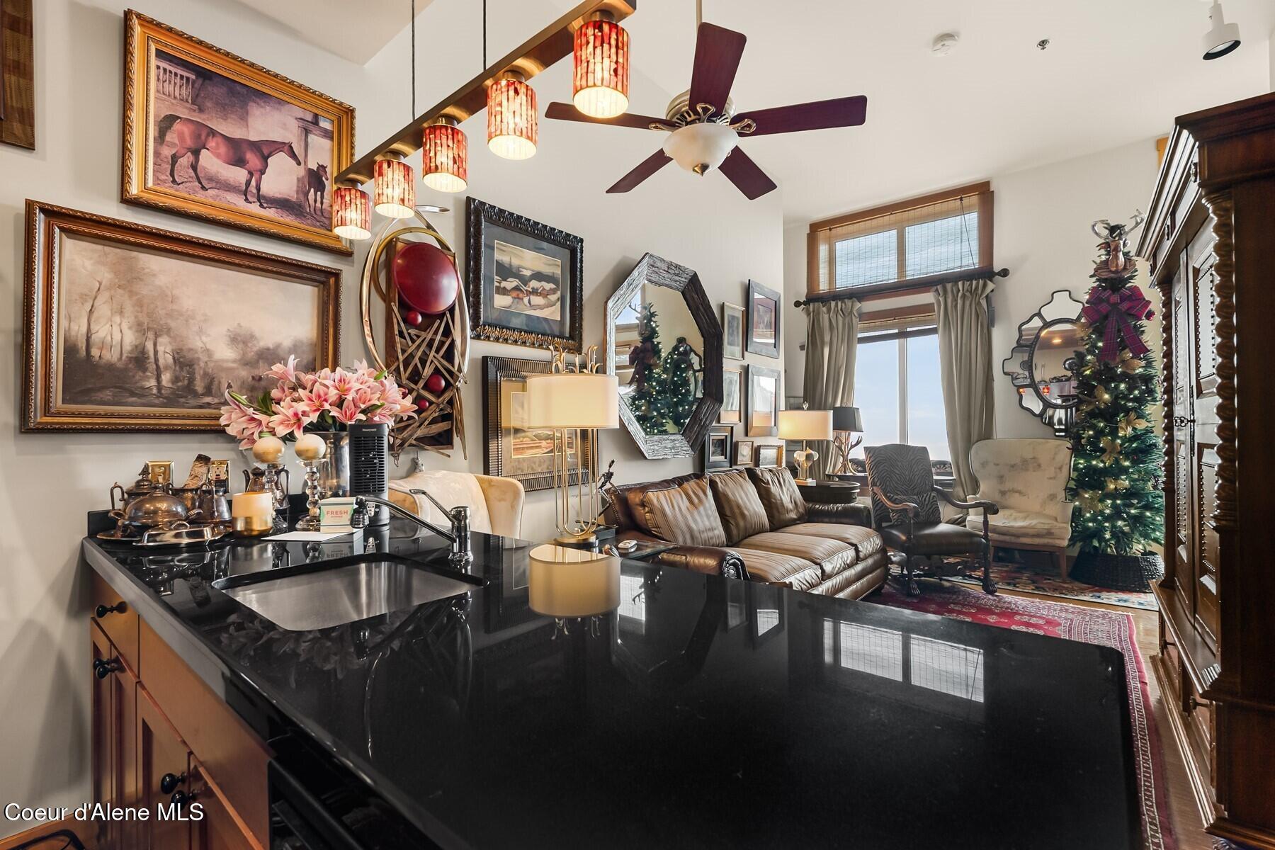 124 Village Lane, Unit 108 Sandpoint, ID 83864 - Photo 15 of 27 Kitchen