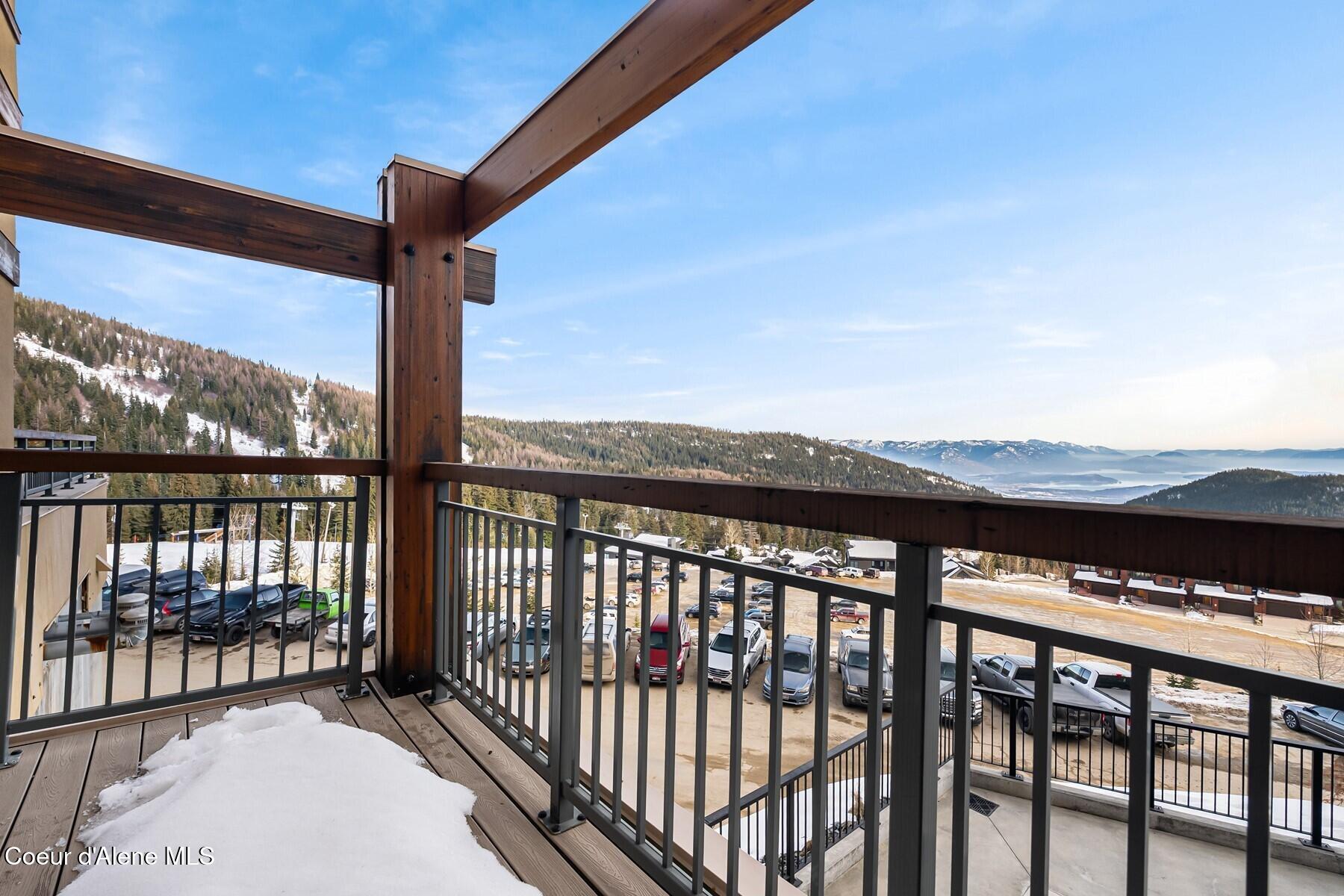 124 Village Lane, Unit 108 Sandpoint, ID 83864 - Photo 23 of 27 Deck