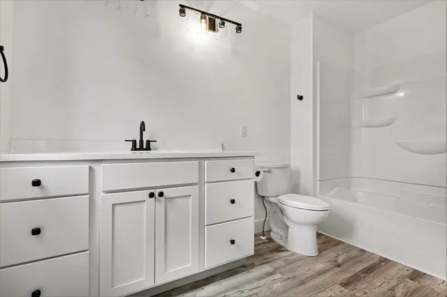 $298,500 | 102 North Mill Street, Dowagiac, MI 49047