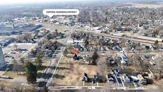 $298,500 | 102 North Mill Street, Dowagiac, MI 49047