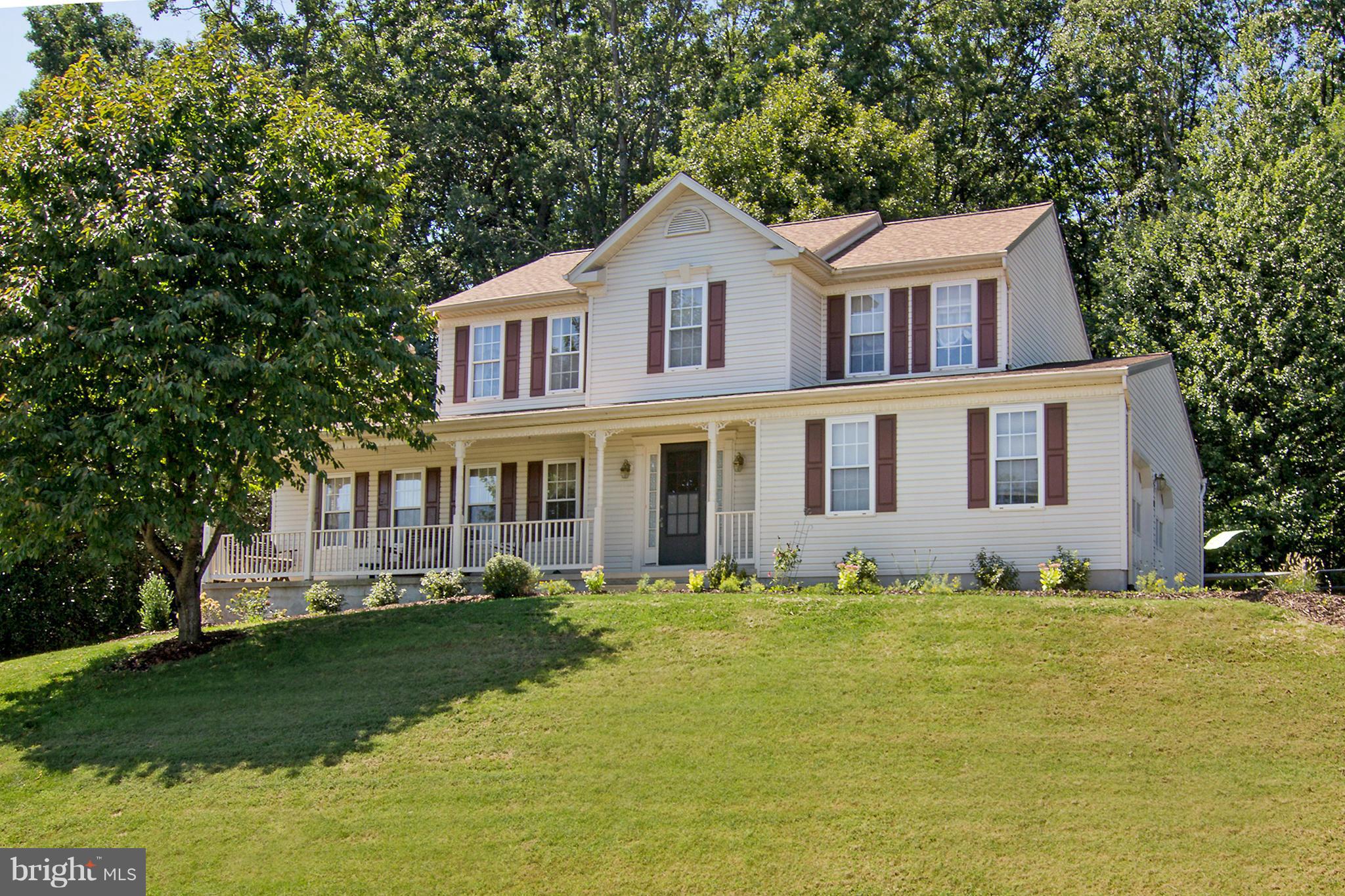 322 Kalorama Road Sykesville, MD 21784 - Photo 2 of 30 Great curb appeal!