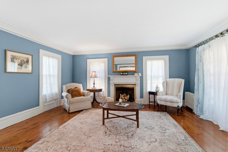 60 Pleasant Run Road Flemington, NJ 08822 - Photo 4 of 48