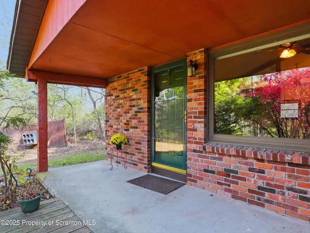 $290,000 | 1 Ford Drive, Tunkhannock, PA 18657