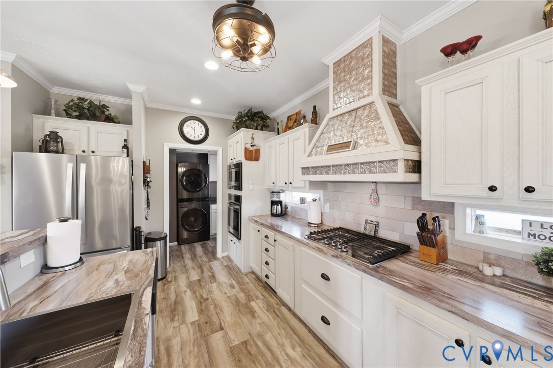 273 Greenfield Point Drive Reedville, VA 22539 - Photo 8 of 42 Gallery Image 8