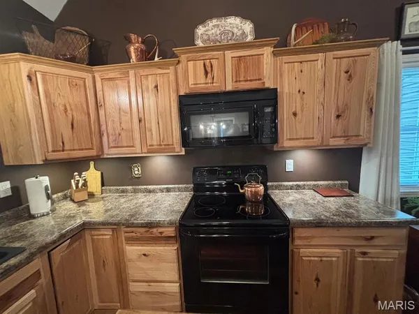 $279,000 | 39098 Monroe Road 554, Stoutsville, MO 65283