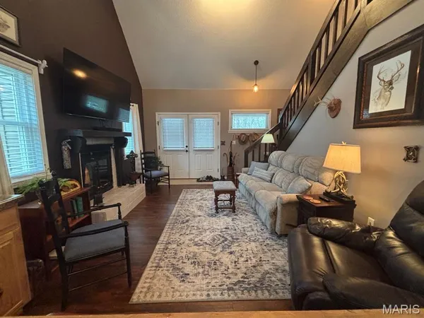 $279,000 | 39098 Monroe Road 554, Stoutsville, MO 65283