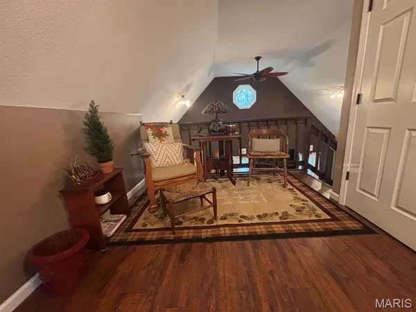 $279,000 | 39098 Monroe Road 554, Stoutsville, MO 65283