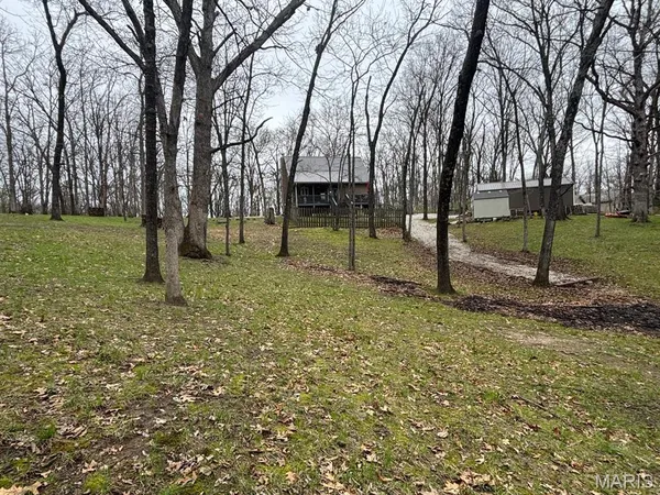 $279,000 | 39098 Monroe Road 554, Stoutsville, MO 65283