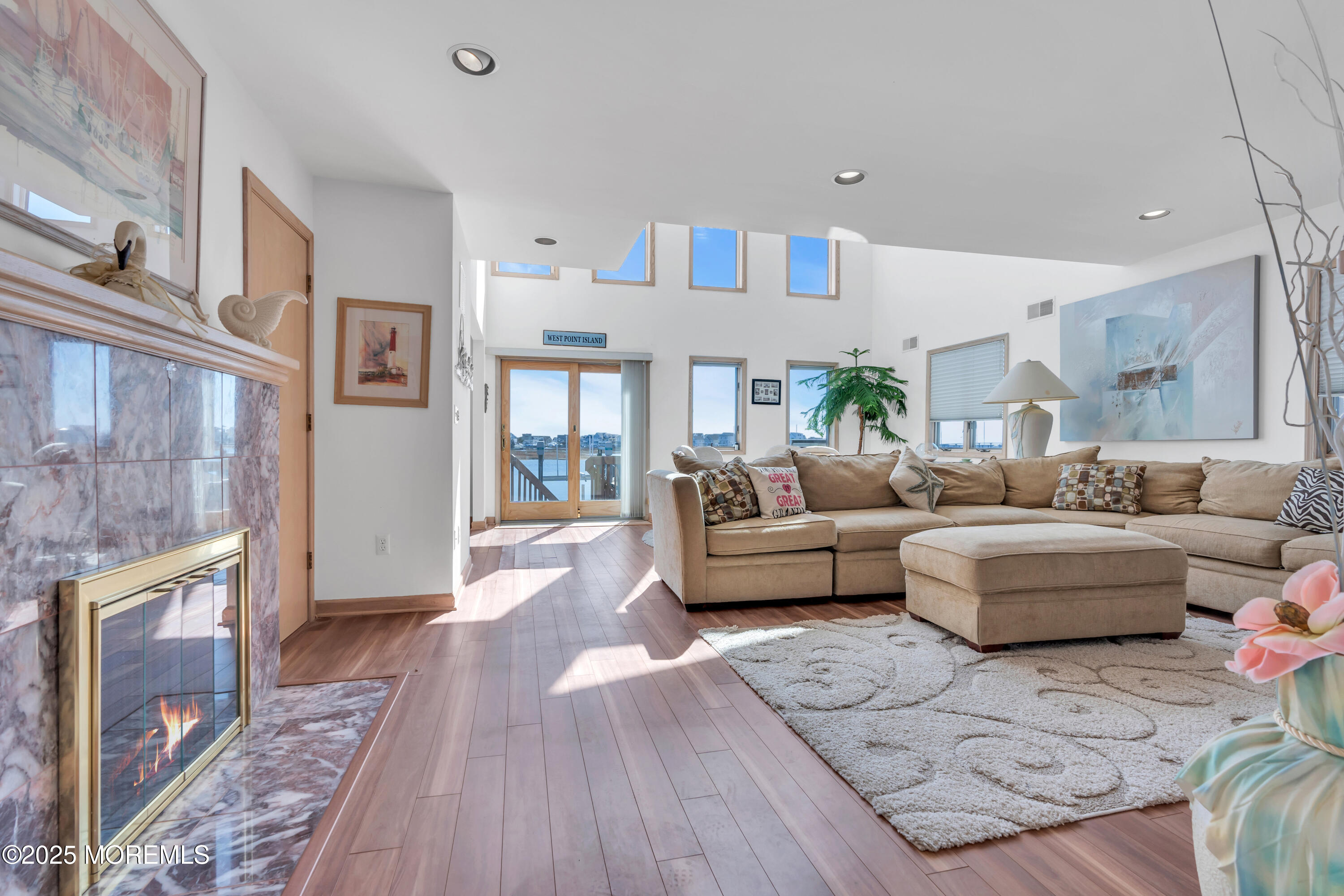 199 Pershing Boulevard Lavallette, NJ 08735 - Photo 4 of 35 010_dsc03506-1_200