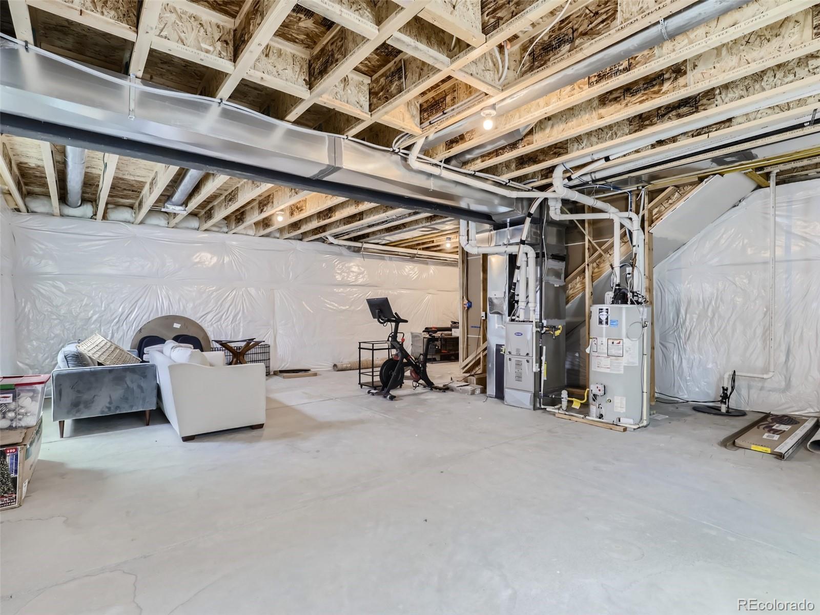 4495 Riviera Court Aurora, CO 80019 - Photo 25 of 28 a view of livingroom with furniture