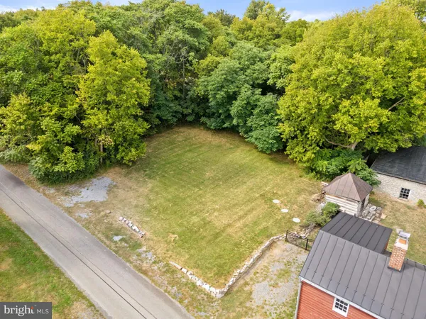 $260,000 | 7379 Queen Street, Middleway, WV 25430