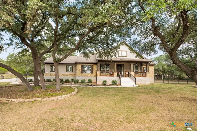 $800,000 | 663 Private Road 1712, Mico, TX 78056