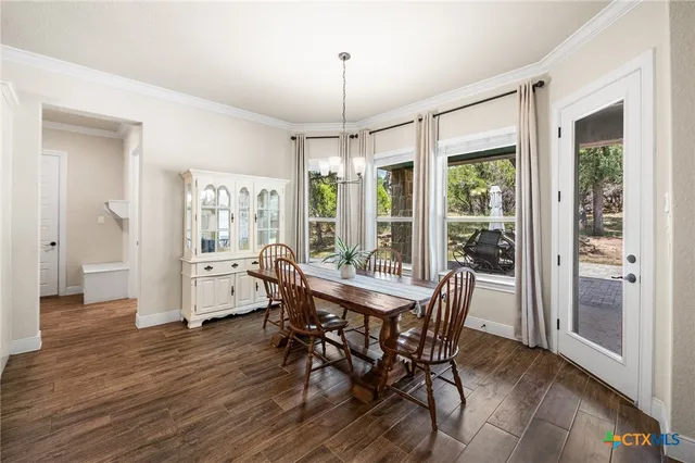 $800,000 | 663 Private Road 1712, Mico, TX 78056