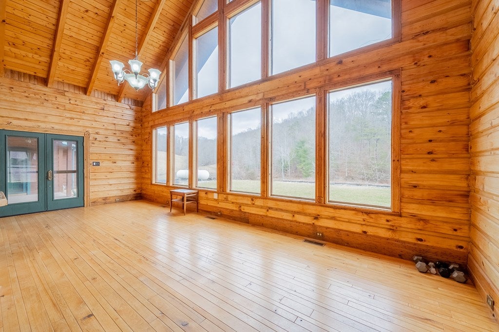 440 Dutton Hollow Road Rural Retreat, VA 24368 - Photo 21 of 72 Gallery Image 21