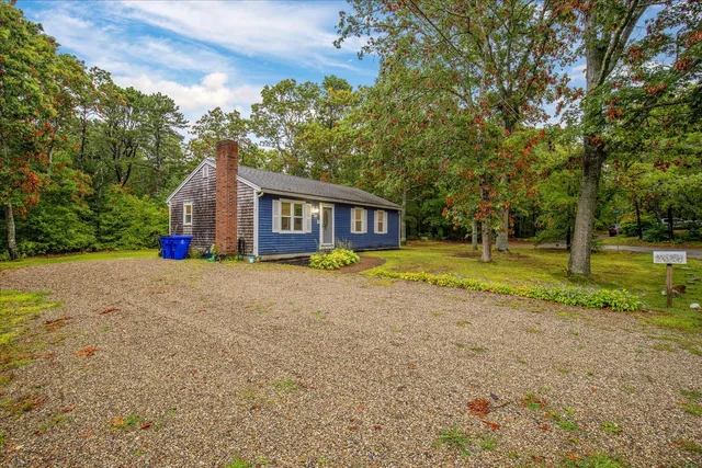 $3,000 | 27 Avery Road, Pocasset, MA 02559