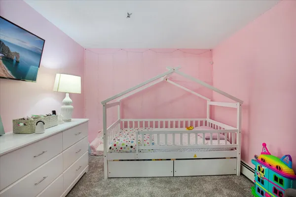 $3,000 | 27 Avery Road, Pocasset, MA 02559