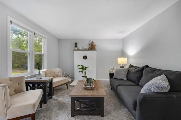 $3,000 | 27 Avery Road, Pocasset, MA 02559