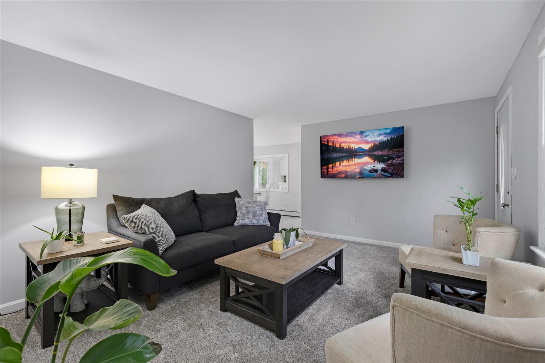 27 Avery Road Pocasset, MA 02559 - Photo 3 of 20 06-MG_9525-r(1)