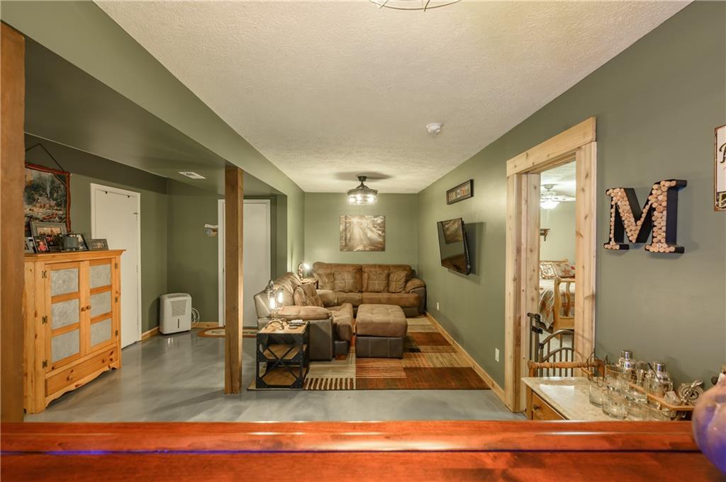 8215 Center Lake Road Nineveh, IN 46164 - Photo 31 of 59 Gallery Image 31