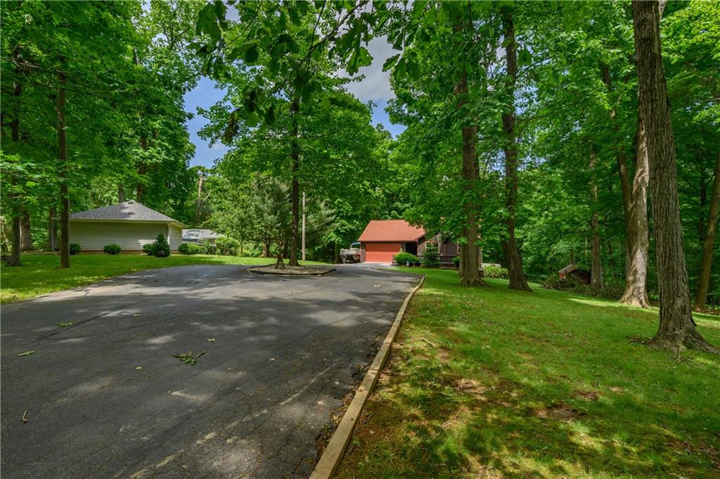 8215 Center Lake Road Nineveh, IN 46164 - Photo 4 of 59 Gallery Image 4