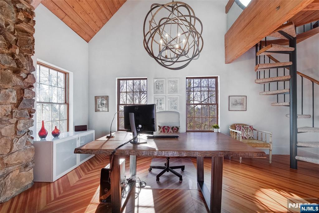 28 Rockleigh Road Rockleigh, NJ 07647 - Photo 27 of 39