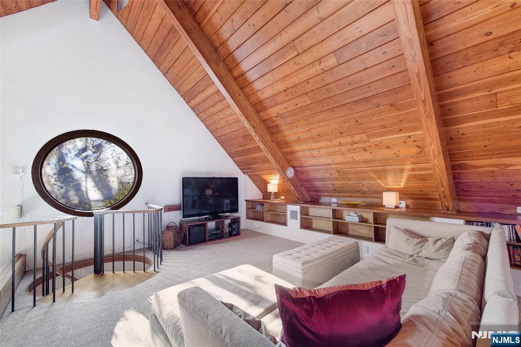 28 Rockleigh Road Rockleigh, NJ 07647 - Photo 34 of 39