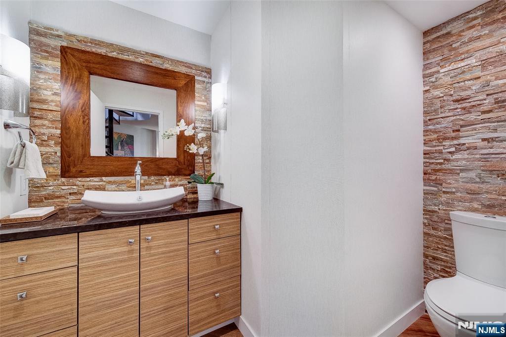 28 Rockleigh Road Rockleigh, NJ 07647 - Photo 38 of 39