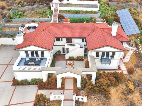 $2,995,000 | 11031 North Meads Avenue, Orange, CA 92869