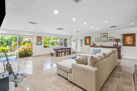 $935,000 | 451 Northeast 25th Terrace, Boca Raton, FL 33431