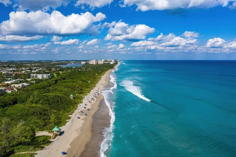 $935,000 | 451 Northeast 25th Terrace, Boca Raton, FL 33431