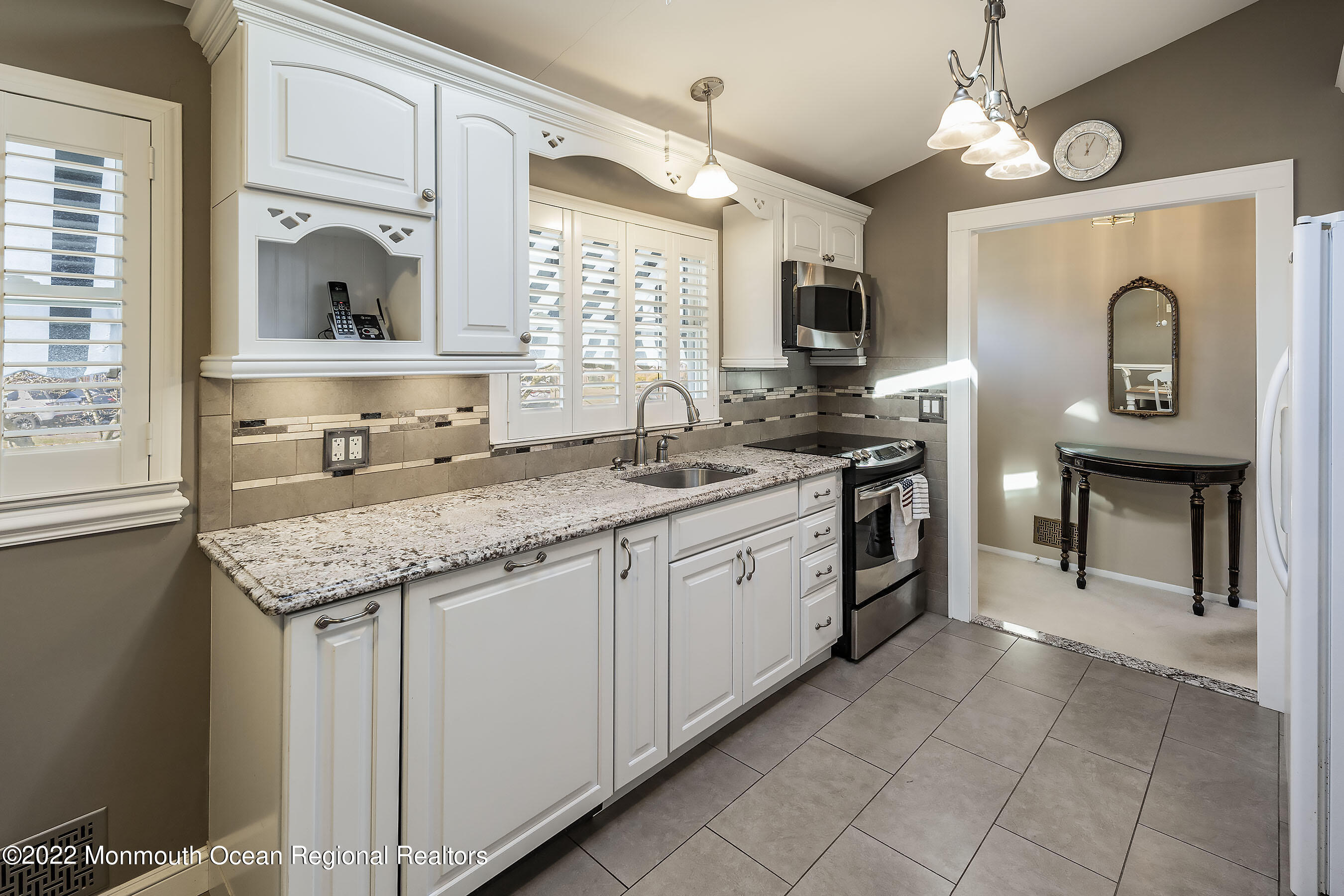 10 Cornell Drive Hazlet, NJ 07730 - Photo 6 of 23 Kitchen1c
