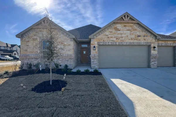 $349,500 | 710 Broken Bow Lane, Cleburne, TX 76033