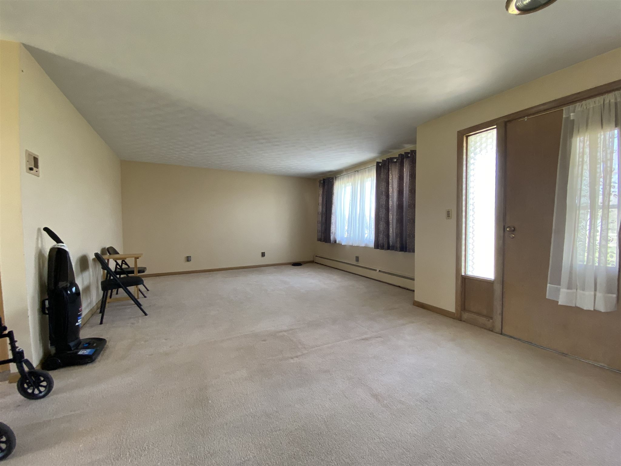 9124 Decatur Road Fort Wayne, IN 46816 - Photo 13 of 28