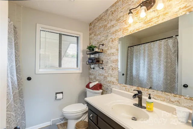 $389,900 | 175 Glen Cannon Point, Unit 2, Pisgah Forest, NC 28768