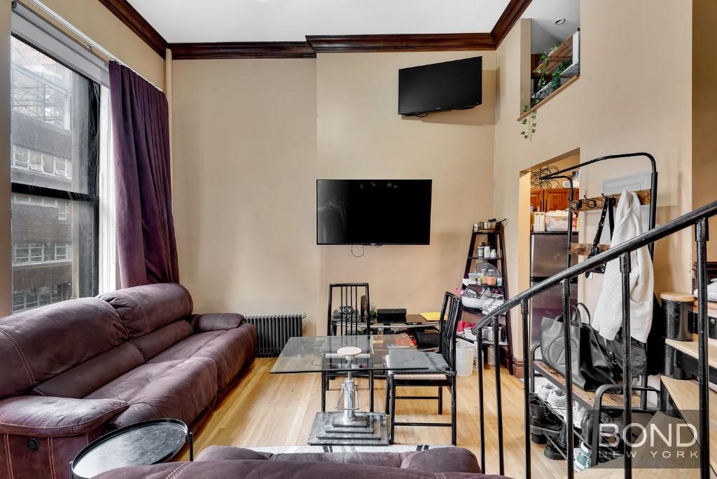 309 West 75th St Unit 2