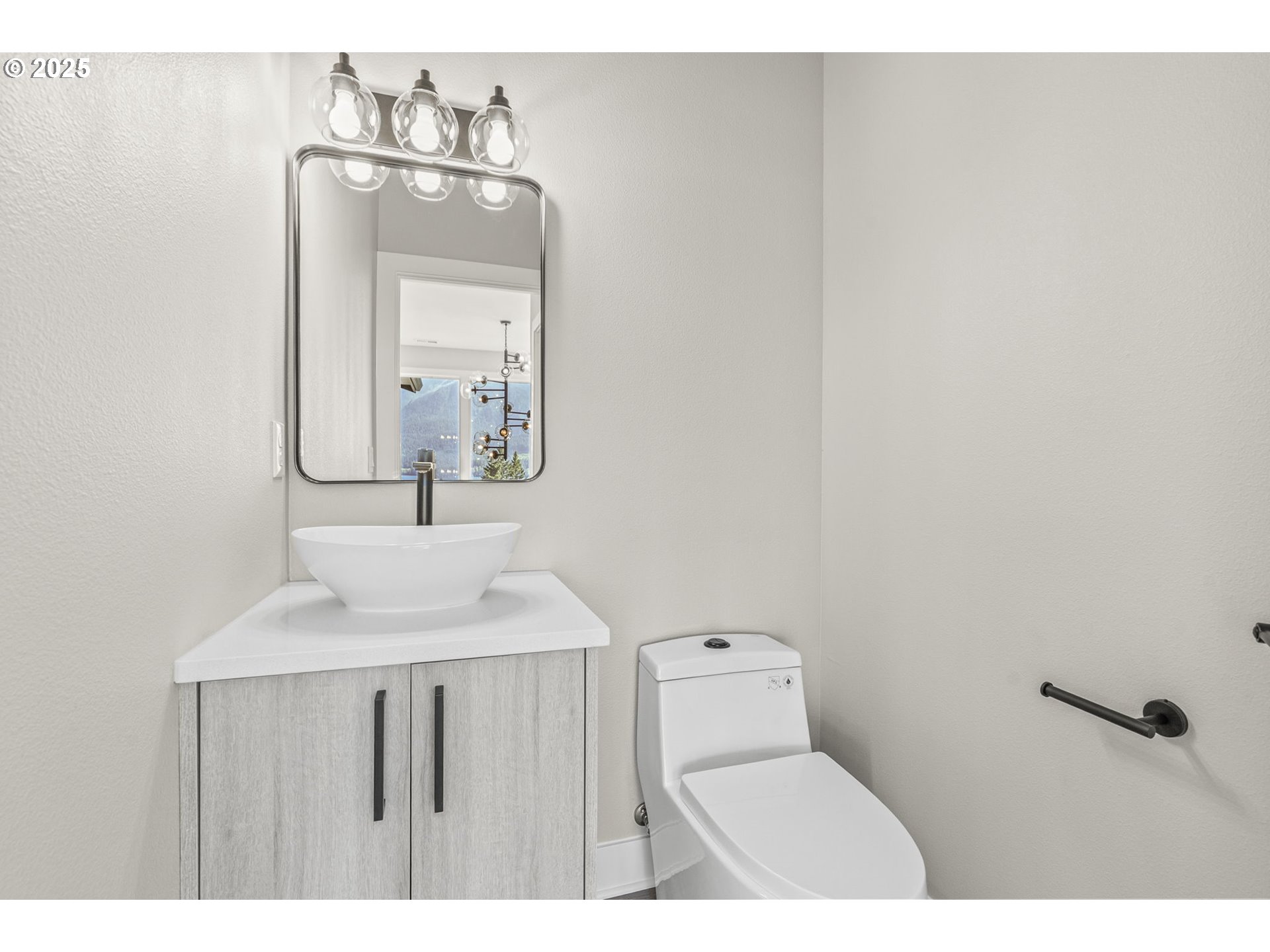 243 Northeast Hemingway Drive Stevenson, WA 98648 - Photo 34 of 46