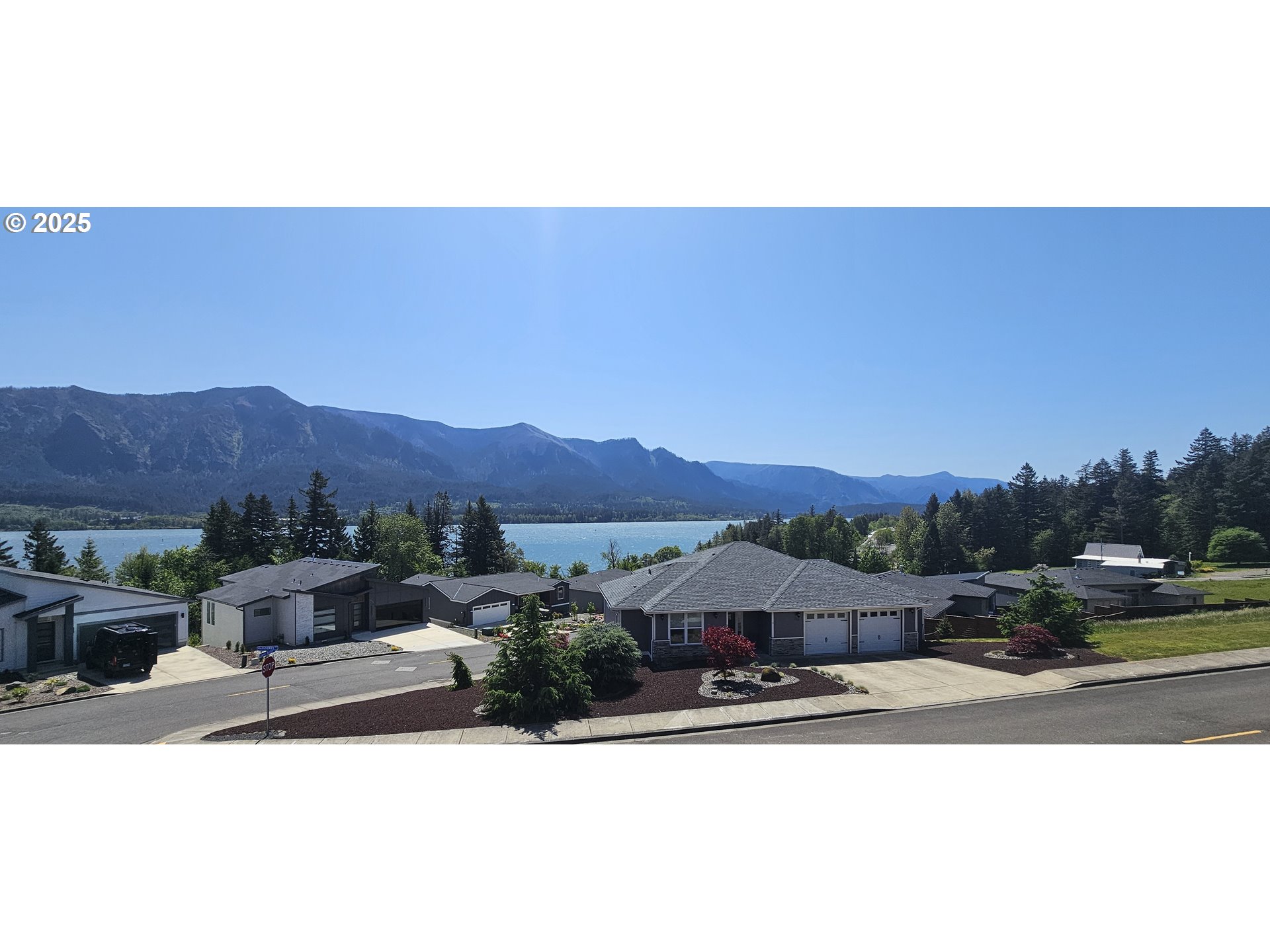 243 Northeast Hemingway Drive Stevenson, WA 98648 - Photo 7 of 46